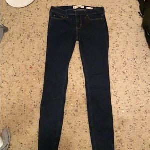 Low rise hollister jeans.